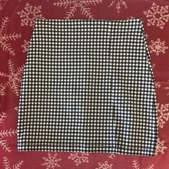 NWT Shinestar black/white checkered pencil skirt junior size small - Picture 1 of 7